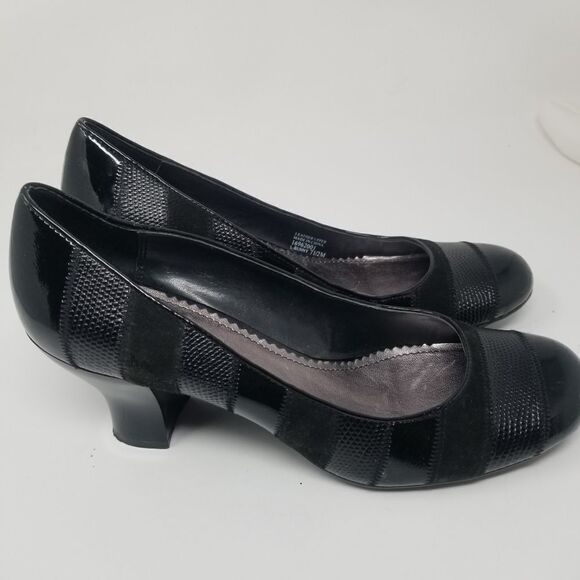 FRANCO SARTO BLACK LEATHER HEELS. SIZE 7.5. - Picture 6 of 16
